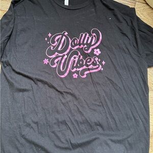 Black T-Shirt with Pink “Dolly Vibes” Graphic